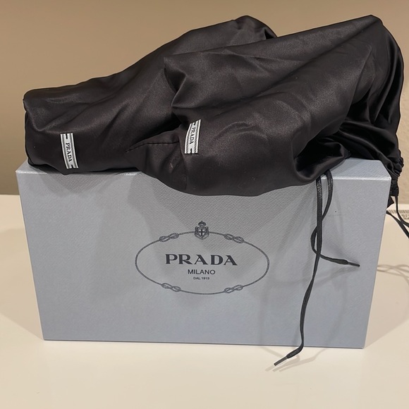 Prada Black Patent Leather & Leopard Calfskin Block Heel - Picture 11 of 13